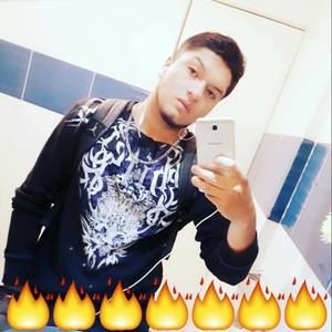 Meet your Posher, Moises